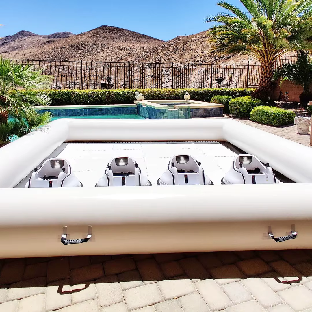 Piscine gonflable blanche, piste de course gonflable pour voitures tamponneuses avec tapis, piste de