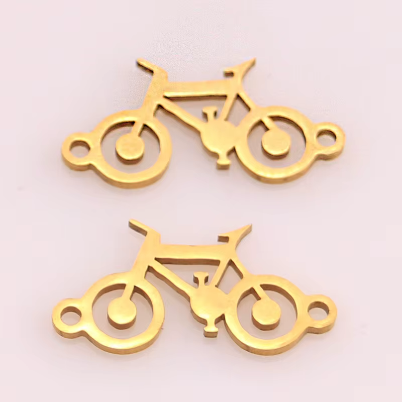 Collier à breloques en acier inoxydable pour femmes et hommes, 5 pièces, vélo classique, couleur or/acier, pendentif ras du cou, bijoux de fiançailles