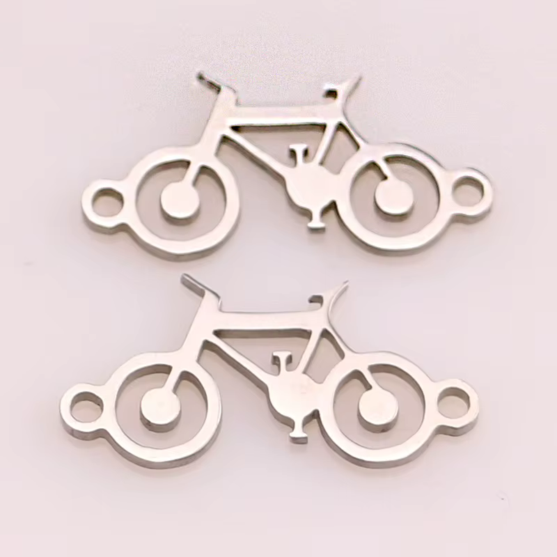Collier à breloques en acier inoxydable pour femmes et hommes, 5 pièces, vélo classique, couleur or/acier, pendentif ras du cou, bijoux de fiançailles