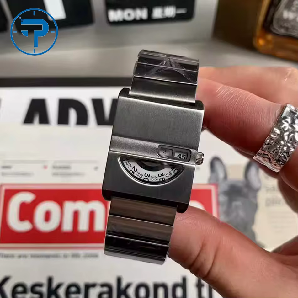 Montres-bracelets pour hommes, montre carrée, bracelet en acier inoxydable, or, nouvelle tendance, montre à quartz élégante pour hommes