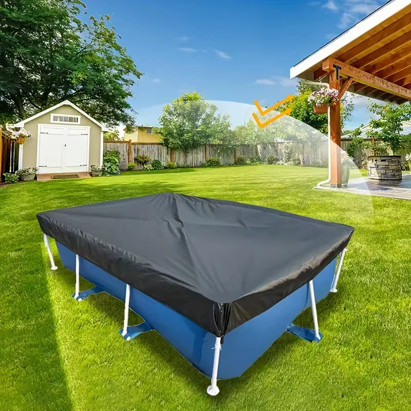 Couverture de piscine extérieure