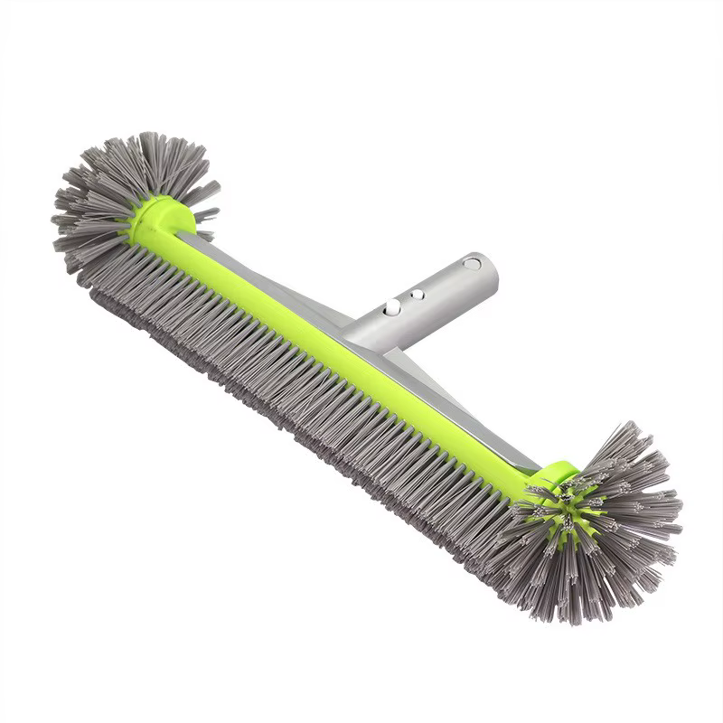 Brosse de piscine ronde de 17