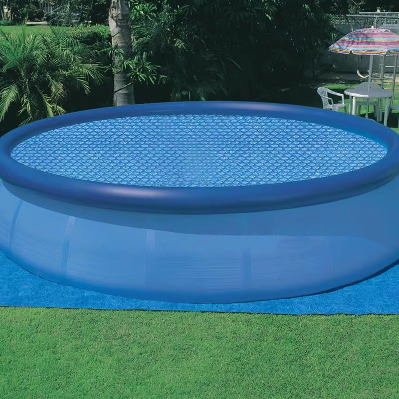 Couverture solaire pour piscine