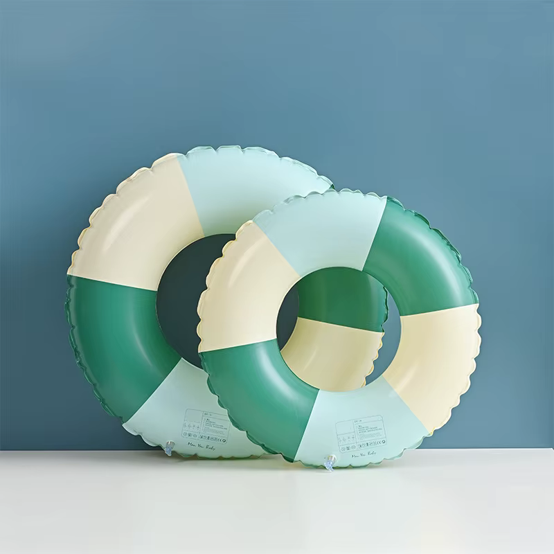 1 pastèque gonflable ﻿ Accessoire de piscine