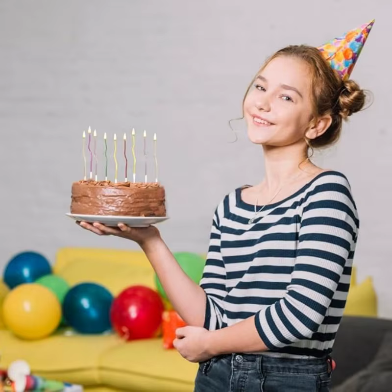 Bougies à gâteau d'anniversaire, bougies à gâteau incurvées sans fumée, bougies à bobine bouclées longues pour gâteau d'anniversaire, fournitures de fête de mariage