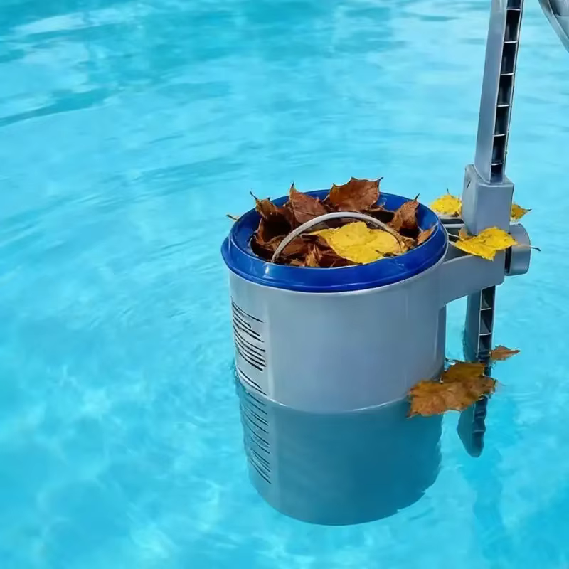 Collecteur de feuilles et débris pour piscine