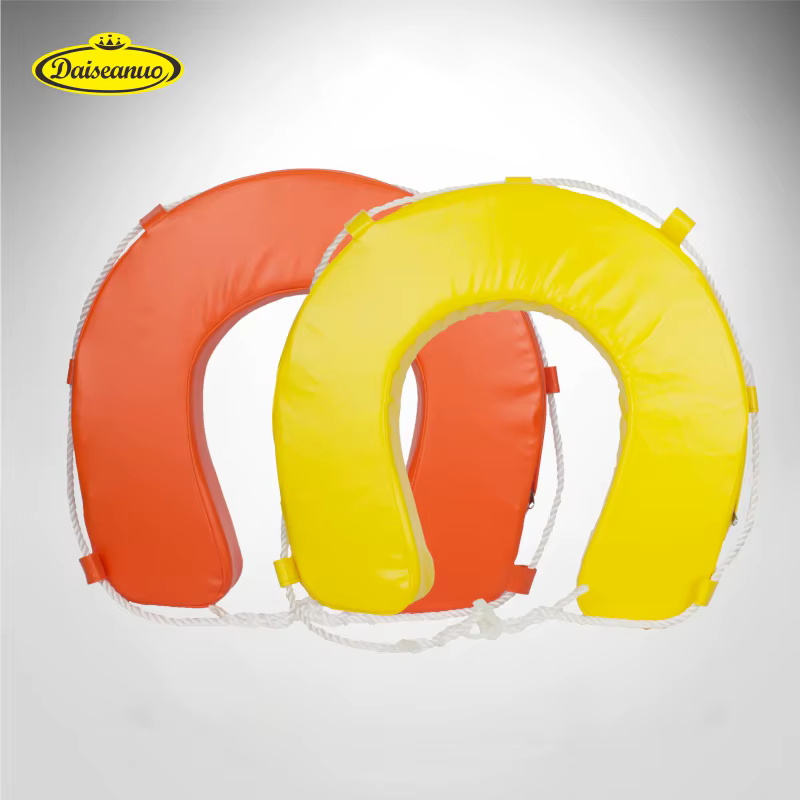 Accessoires universels de piscine