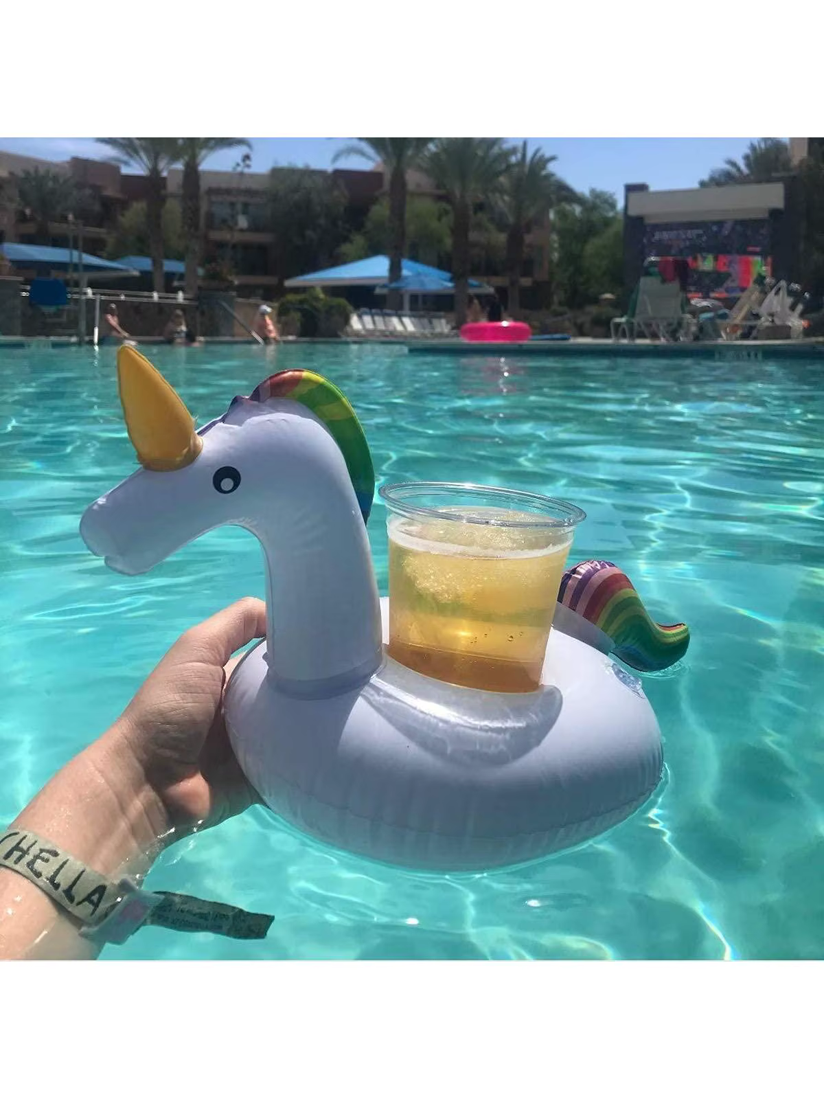 Porte-gobelet gonflable Flamingo Cowijk pour piscine et fête