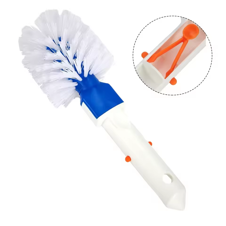 Nettoyage d'angle de piscine