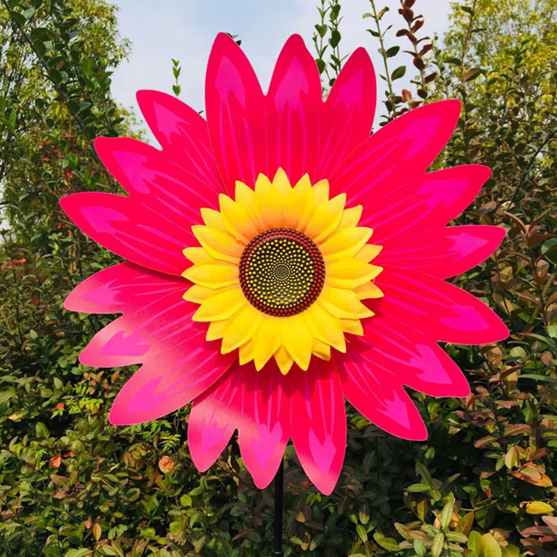Piquet rotatif de moulin à vent de tournesol, moulinet de fleur de pelouse debout, décor de pique-nique de cour de jardin, fête en plein air