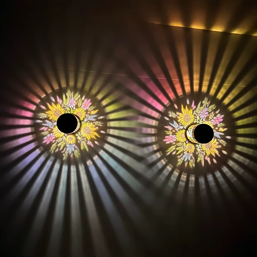 Lampe murale solaire LED colorée en forme de tournesol, étanche, pour clôture extérieure, jardin, table, pelouse, couloir, cour, décoration