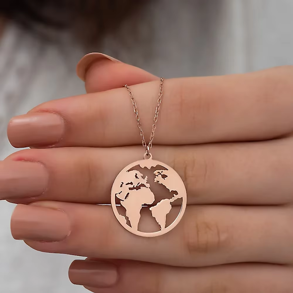 Collier en acier inoxydable avec pendentif carte du monde, breloque Globe, bijoux Boho pour femmes, tour de terre Wanderlust, cadeaux de voyage