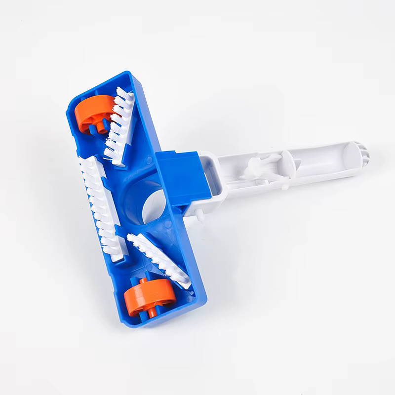 Aspirateur de piscine portable 40 pouces avec brosse pour le nettoyage des étangs et des spas