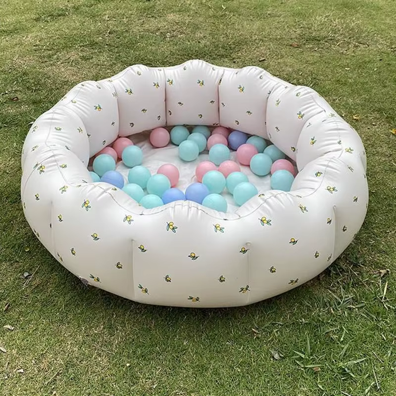 Petite piscine à pompe